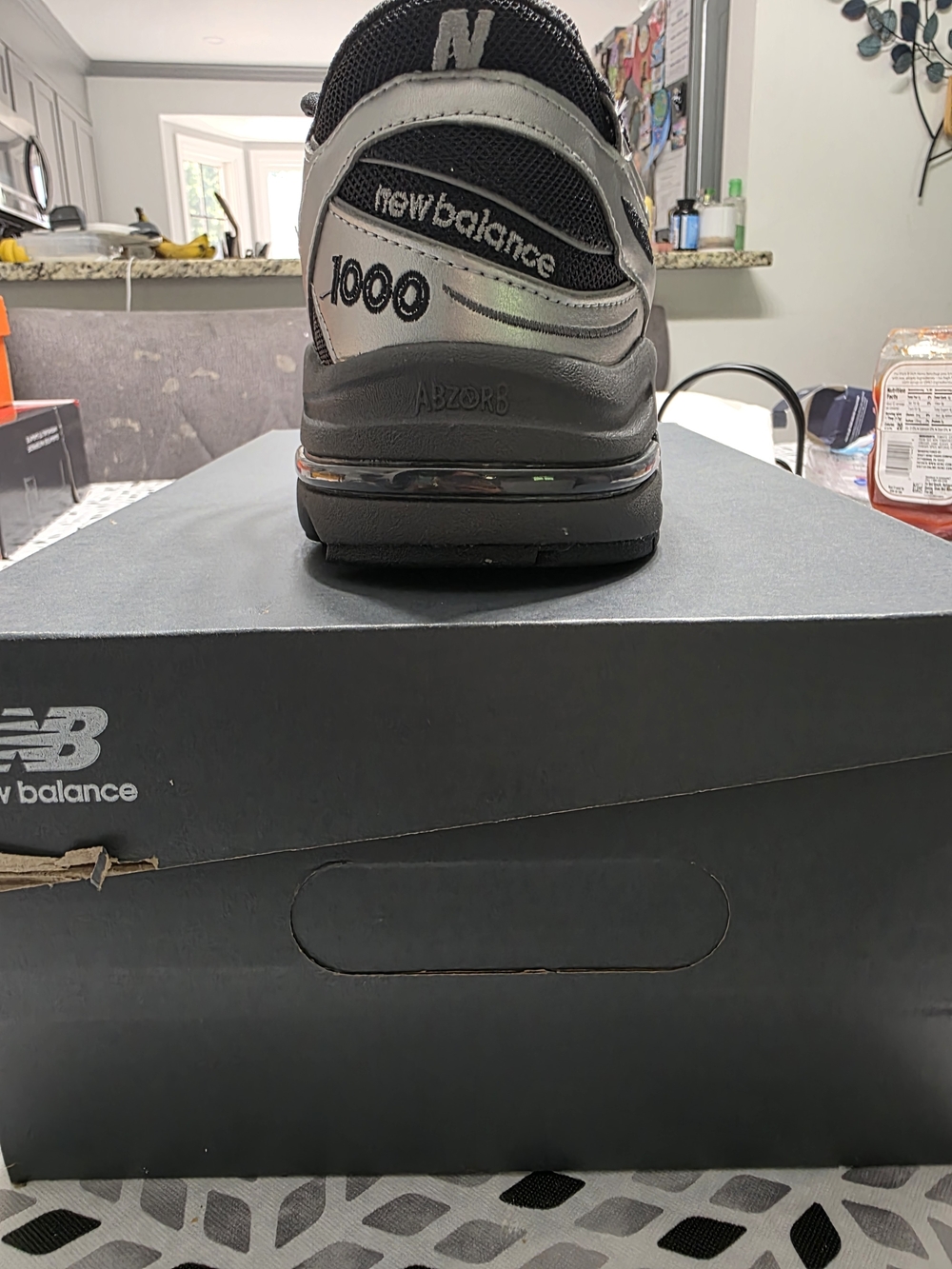 New Balance 1000 Men's Sneaker - Black & Silver Accent